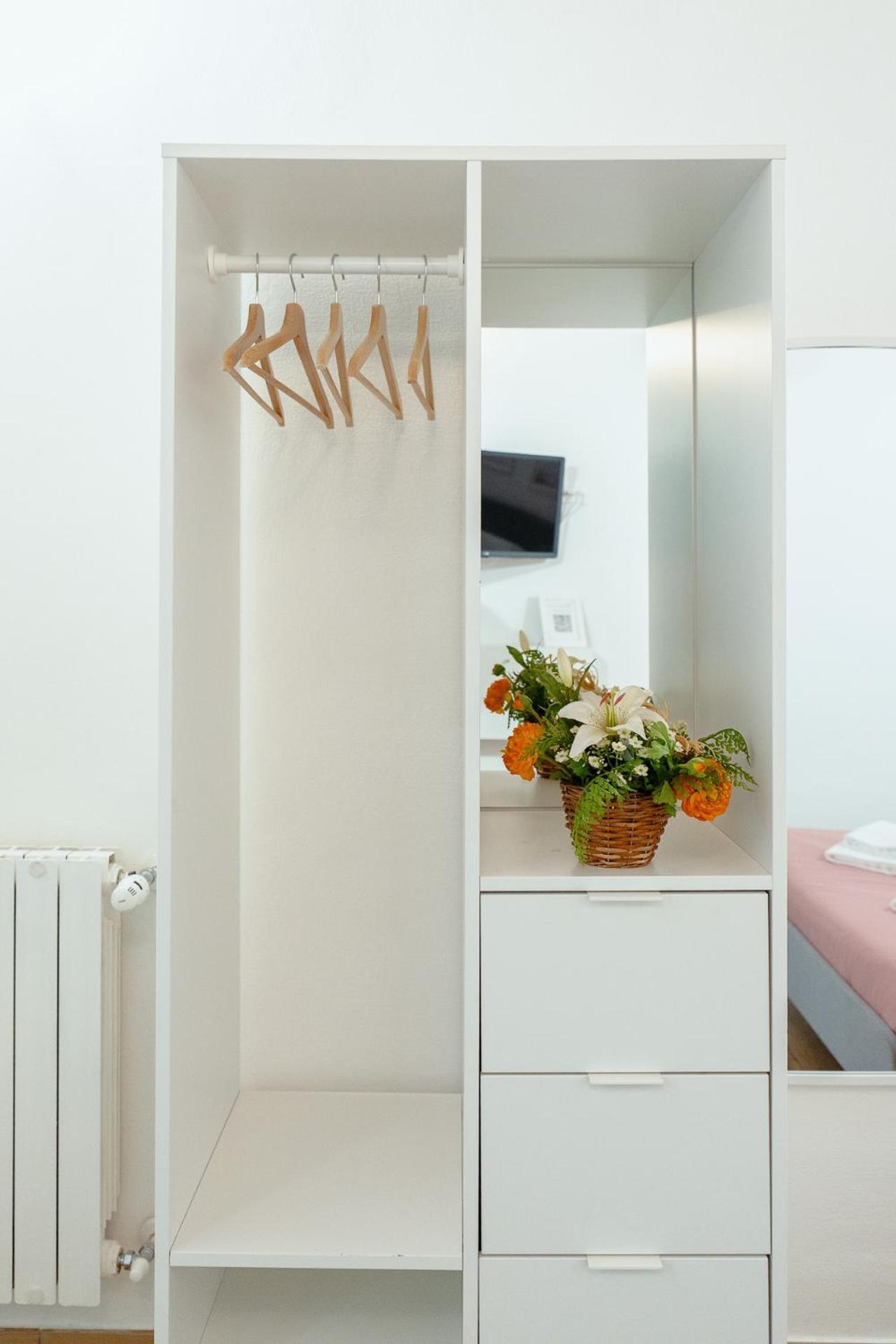 Florence David'S Guesthouse Bagian luar foto